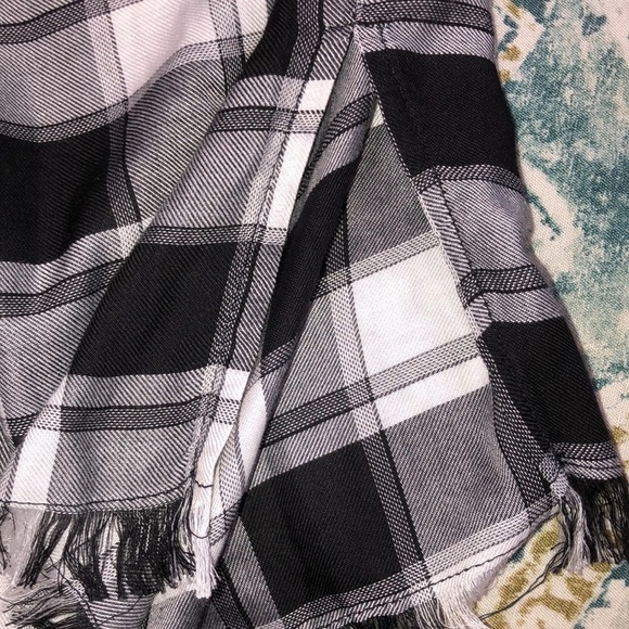 Umgee black & white buffalo check tunic top size small new without tags - Picture 7 of 9